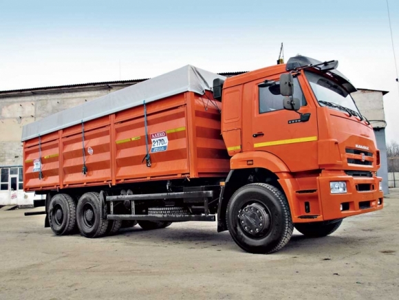 Самосвальный зерновоз КАМАЗ 6520