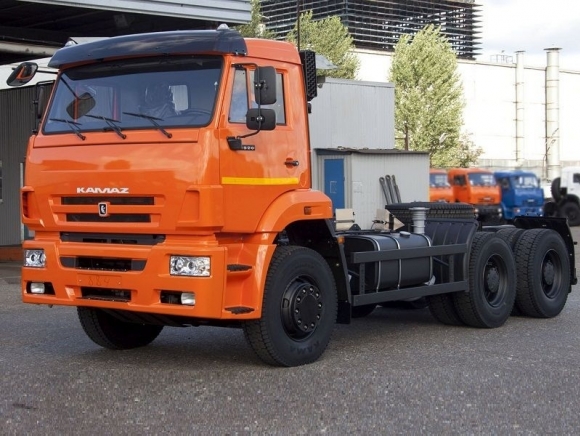 КАМАЗ 6520-3010-53