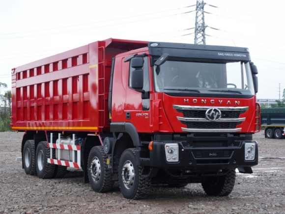 Самосвал Hongyan 8x4