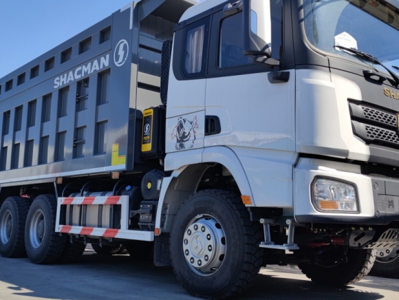 Самосвал Shacman 6x4-385