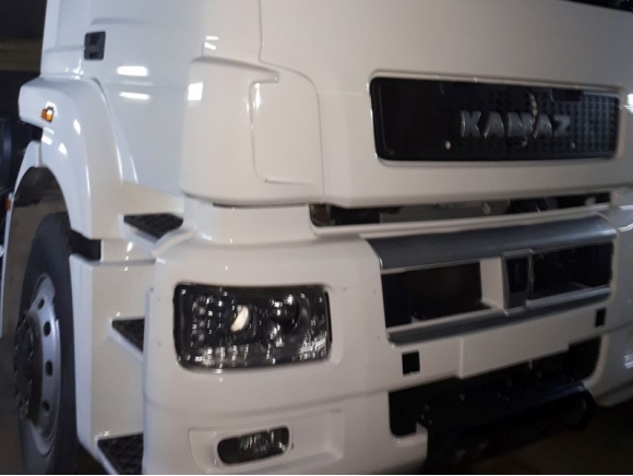 Покраска кабин Daimler