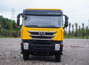 Самосвал Hongyan 6x4