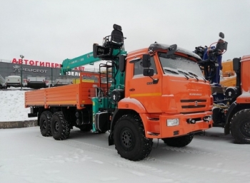 Бортовой автомобиль КАМАЗ 43118 (6x6) с КМУ HKTC HLC-7016L