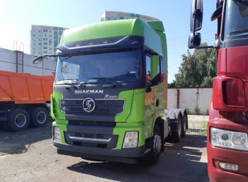 Тягач Shacman 6x4