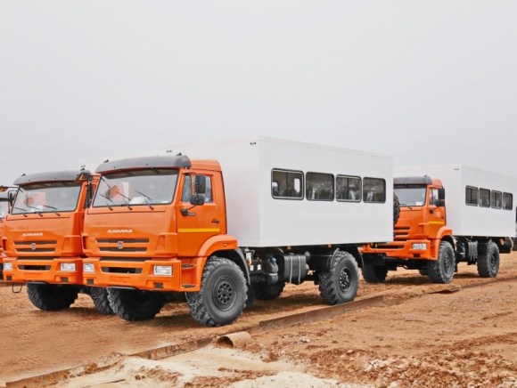 Автобус вахтовый с грузовым отсеком, 10 места КАМАЗ 43502