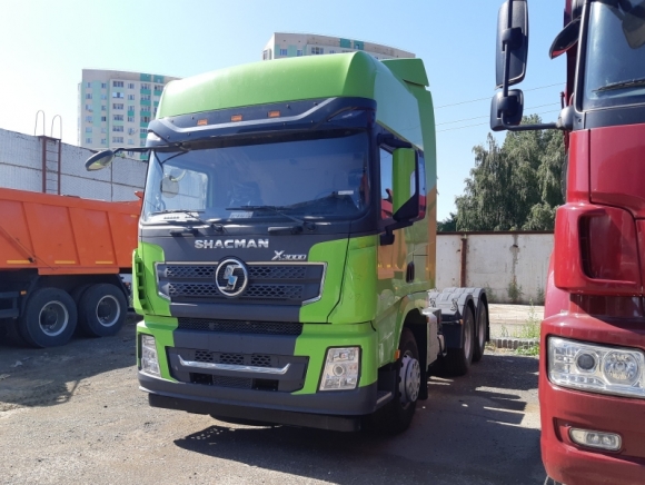 Тягач Shacman 6x4